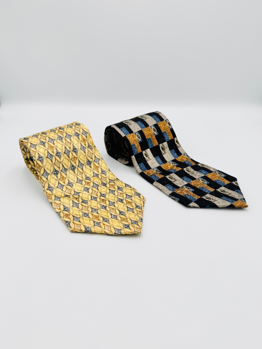 Perry Ellis Portfolio Tie Lot of 2 100% Silk Gold Black Gray Geo Vintage 90s